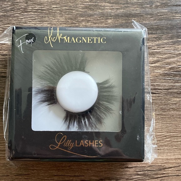 Lilly Lashes Other - Lilly Lashes Women’s Magnetic Eyelashes